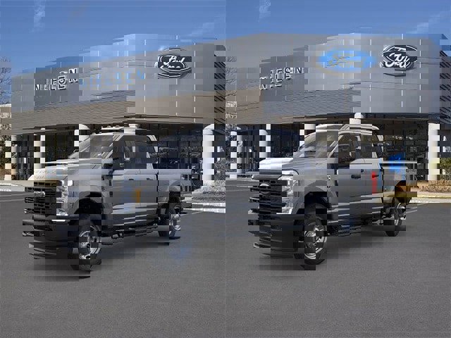 New 2026 Ford F250 XL image 1
