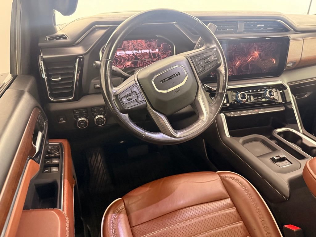 Used 2024 GMC Sierra 3500 Denali Ultimate AWD/4WD image 24