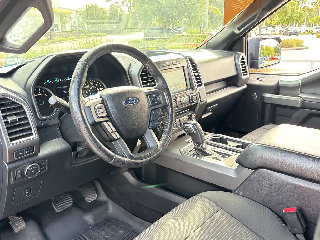 Used 2016 Ford F150 XLT w/ Equipment Group 302A Luxury AWD/4WD image 6