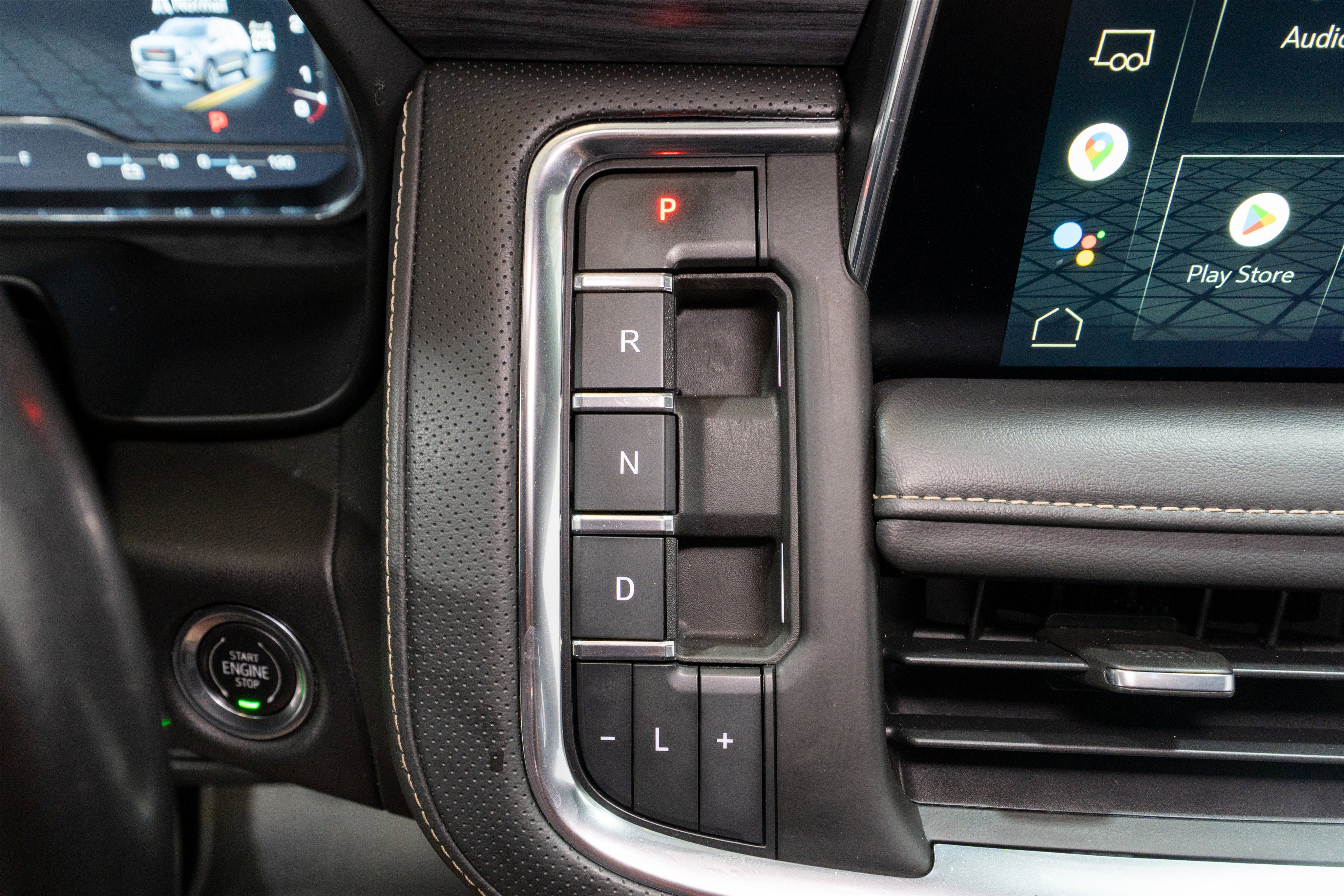 Used 2022 GMC Yukon XL SLT image 23