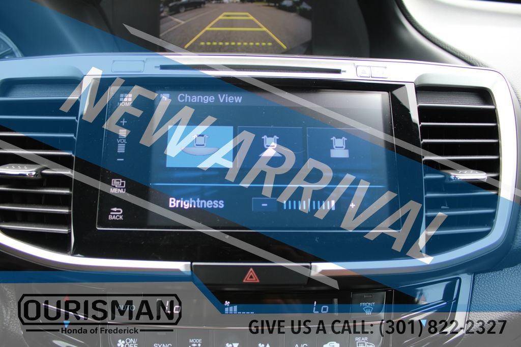 Used 2017 Honda Accord Touring image 27