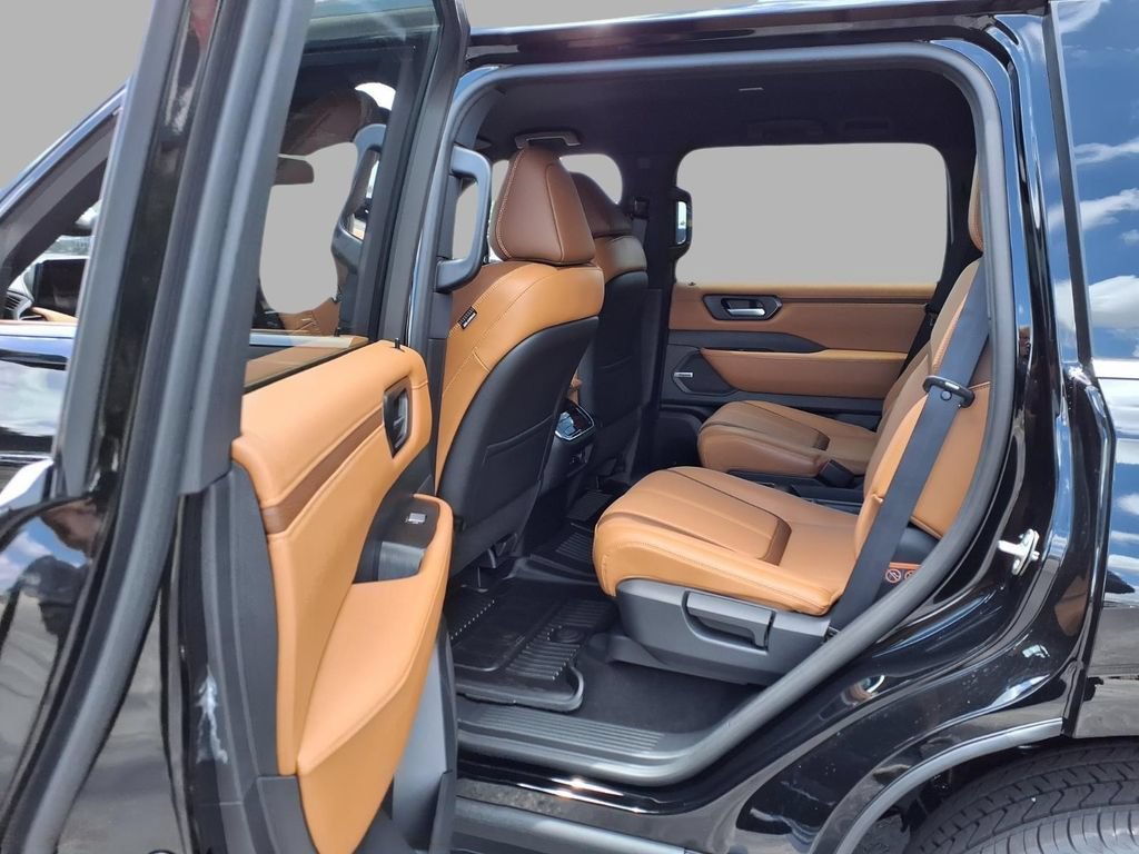 New 2026 Nissan Armada SL w/ Captain's Chari Seat Package AWD/4WD image 26