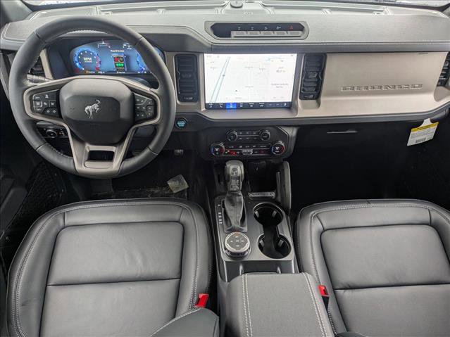 New 2026 Ford Bronco Outer Banks w/ Sasquatch Package image 15