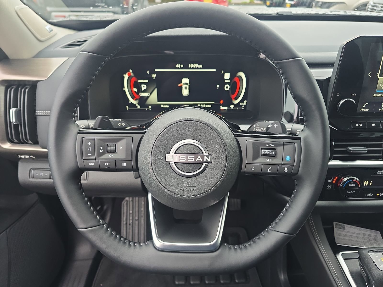 New 2025 Nissan Pathfinder Platinum image 15