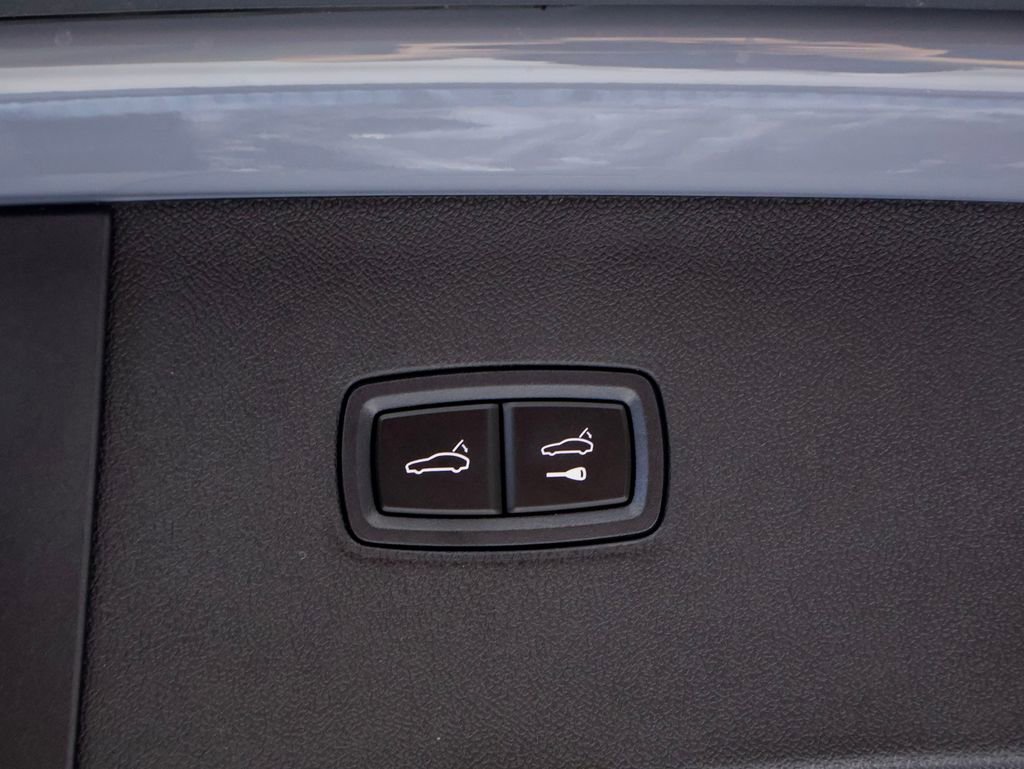 New 2026 Porsche Cayenne S image 33