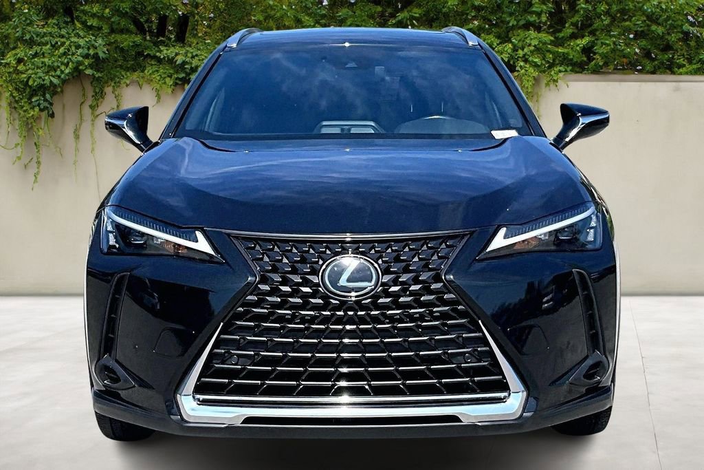 Used 2024 Lexus UX 250h FWD image 2