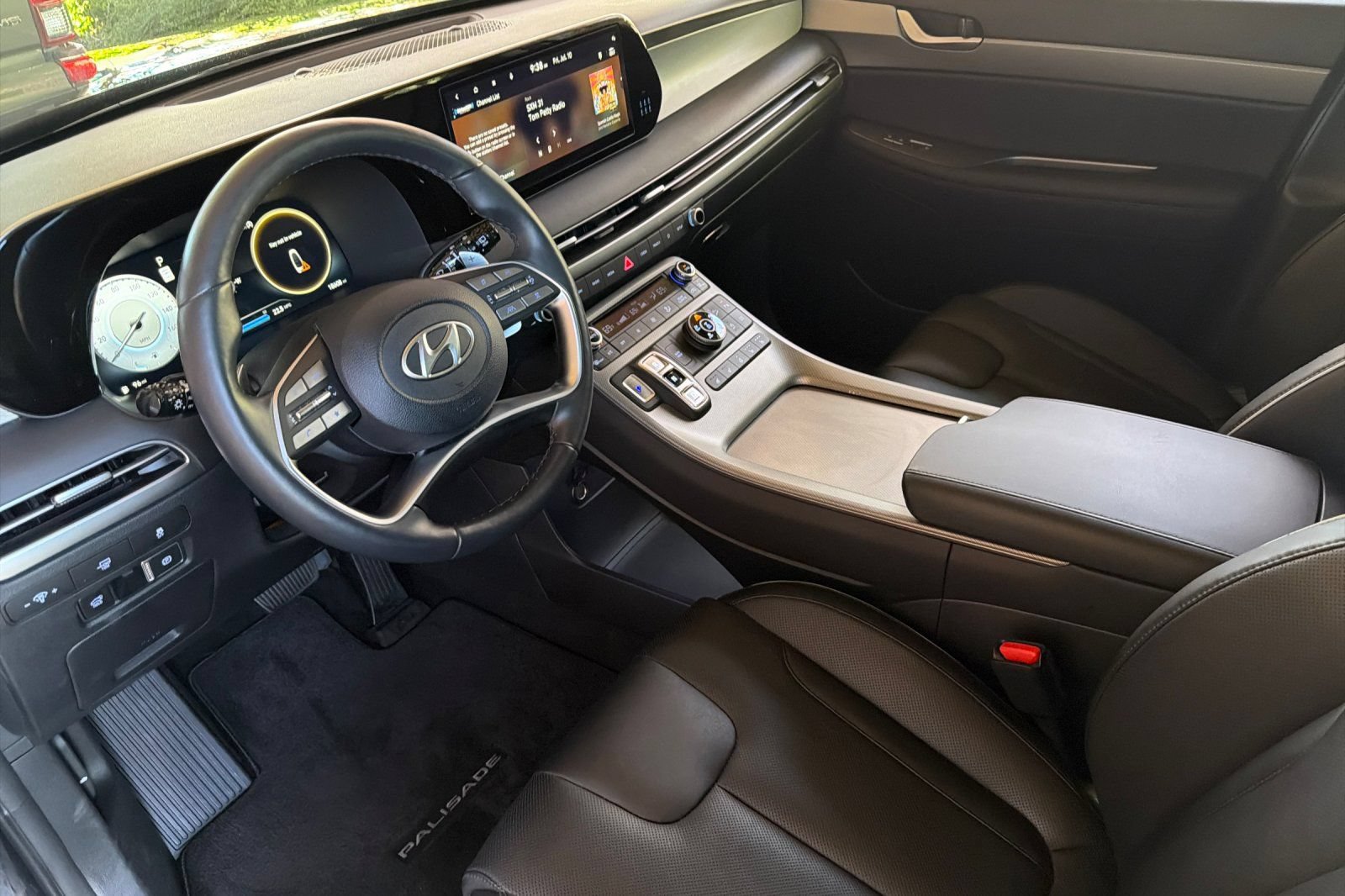 Used 2024 Hyundai Palisade SEL AWD/4WD image 11
