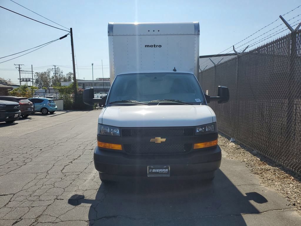 New 2025 Chevrolet Express 3500 w/ Power Convenience Package RWD image 5