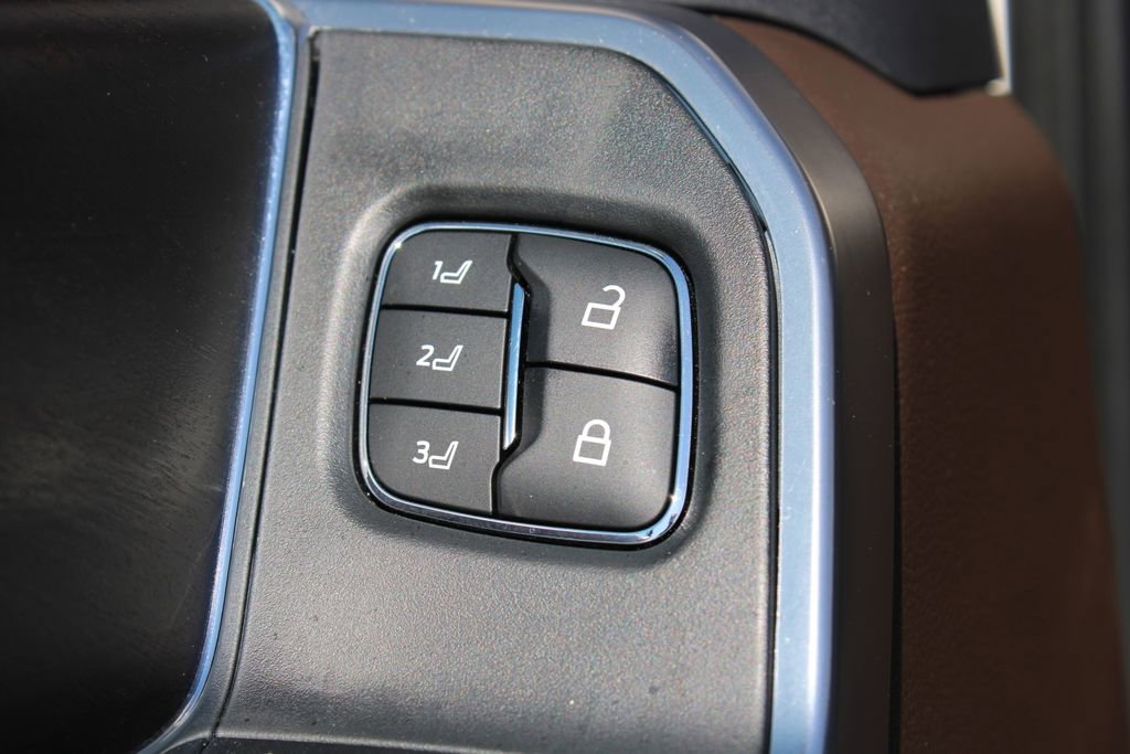 Used 2024 Ford F250 King Ranch w/ Chrome Package image 22