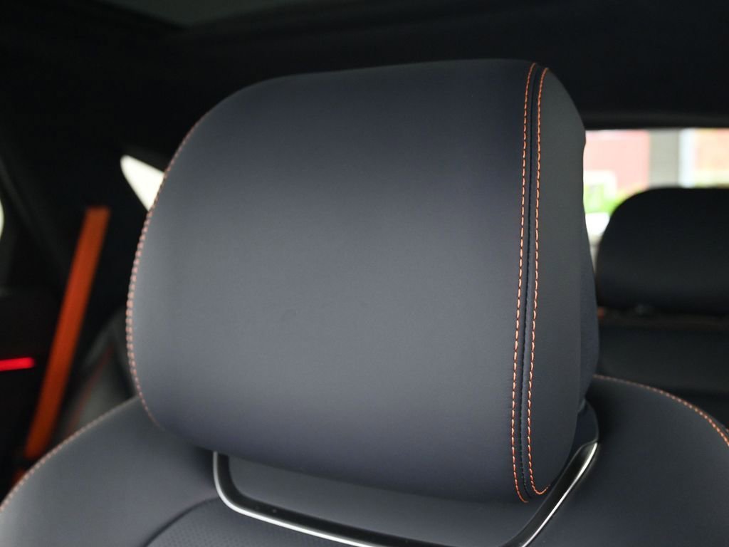 Used 2026 Genesis GV70 3.5T Sport Prestige image 19