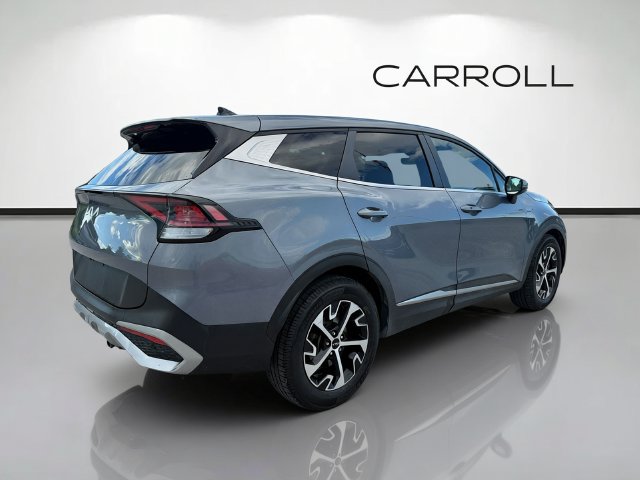 Used 2023 Kia Sportage EX FWD image 3