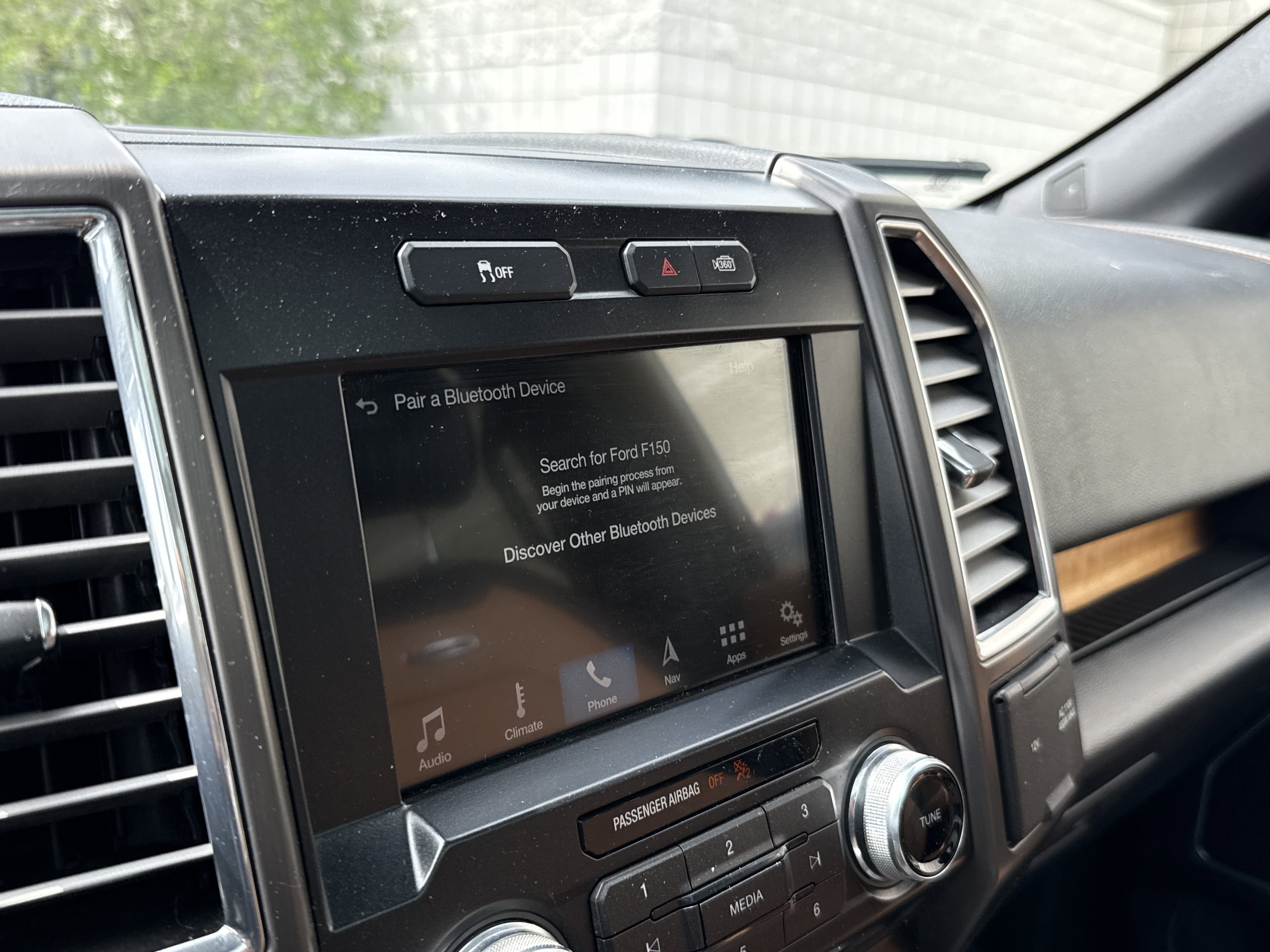 Used 2016 Ford F150 Limited AWD/4WD image 23