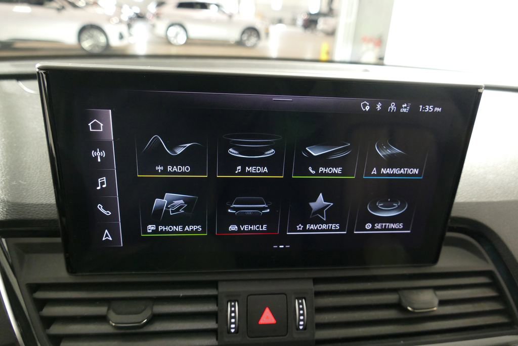 Used 2023 Audi Q5 2.0T Premium Plus w/ Premium Plus Package image 16