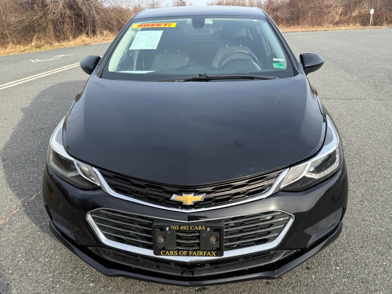Used 2018 Chevrolet Cruze LT w/ Convenience Package image 9