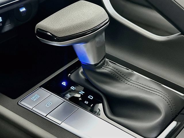 New 2026 Hyundai Elantra SE FWD image 19