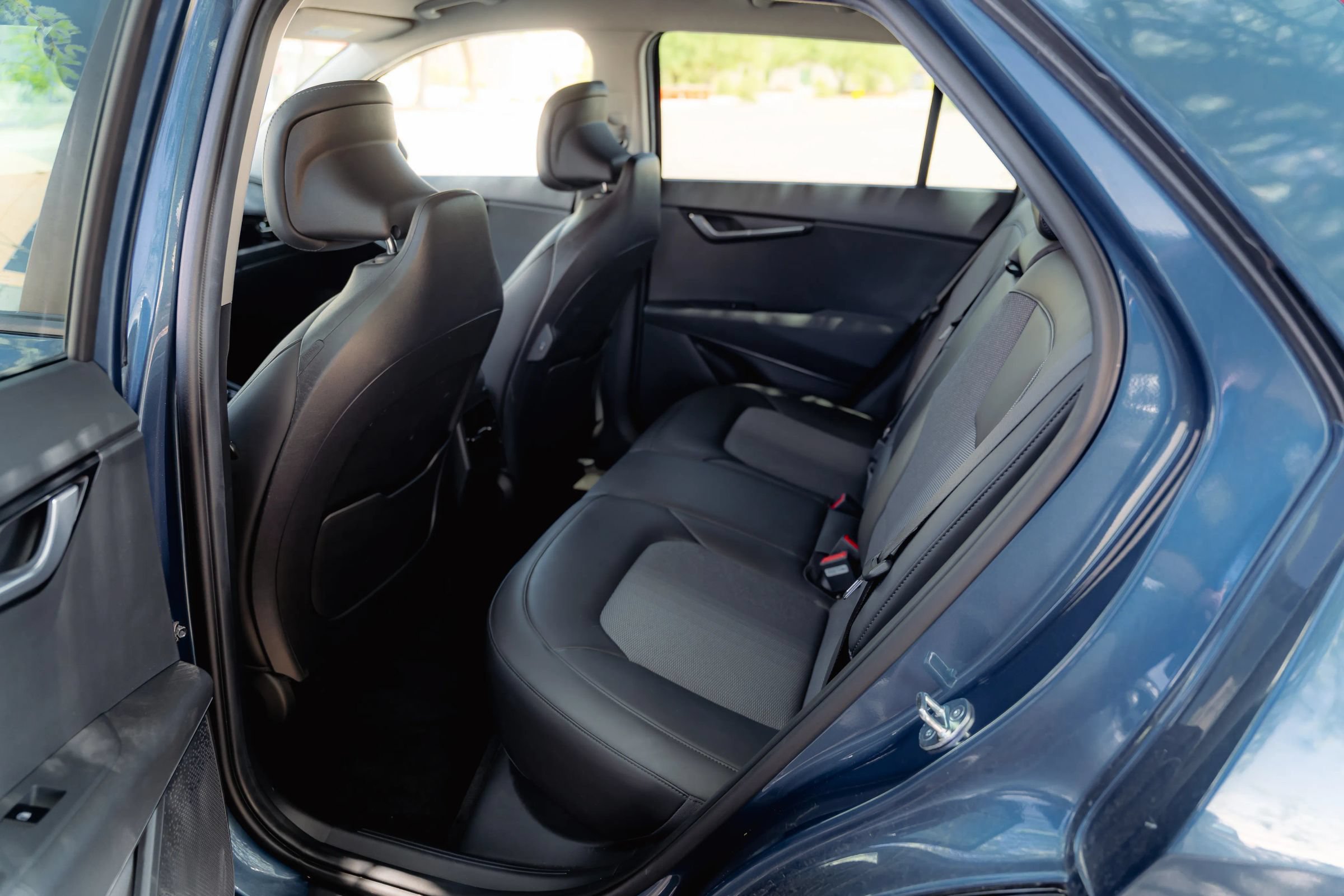 Used 2023 Kia Niro Wind FWD image 48
