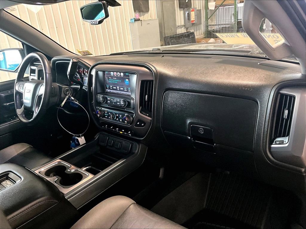 Used 2017 GMC Sierra 1500 SLT w/ All Terrain Package image 14
