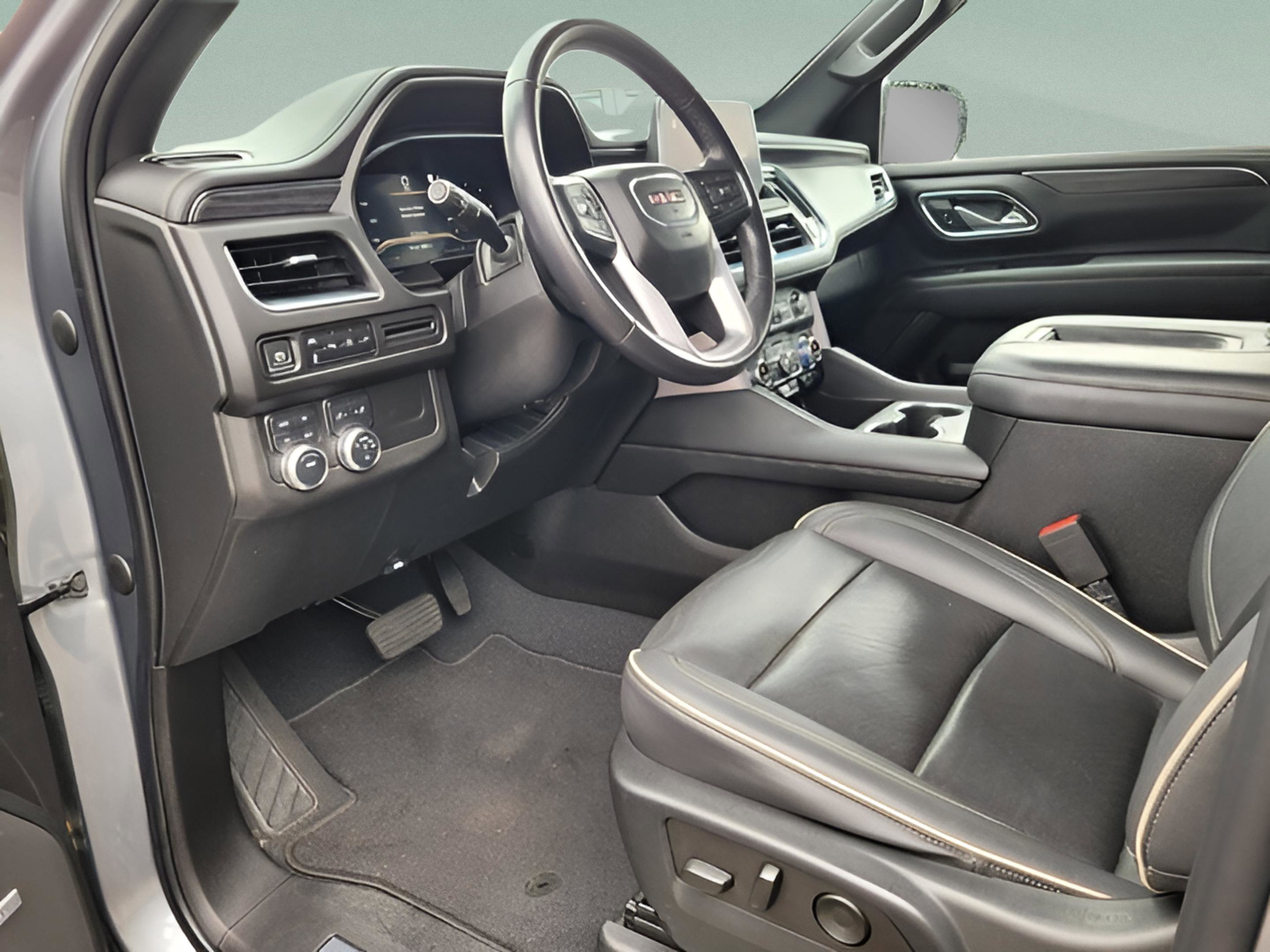 Used 2022 GMC Yukon XL SLT image 33