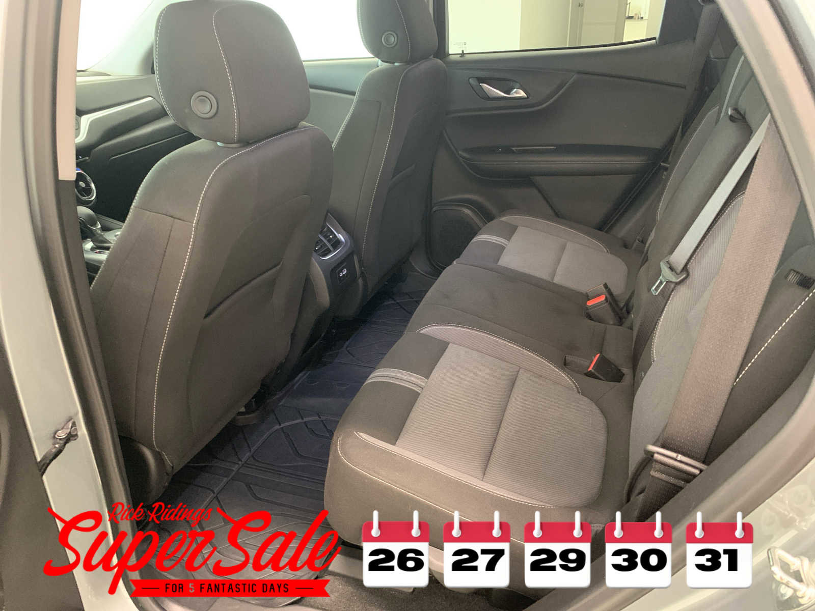 Used 2024 Chevrolet Blazer LT w/ Convenience Package image 16