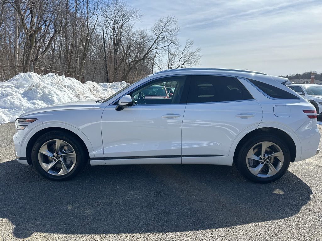 Used 2026 Genesis GV70 2.5T Advanced image 2