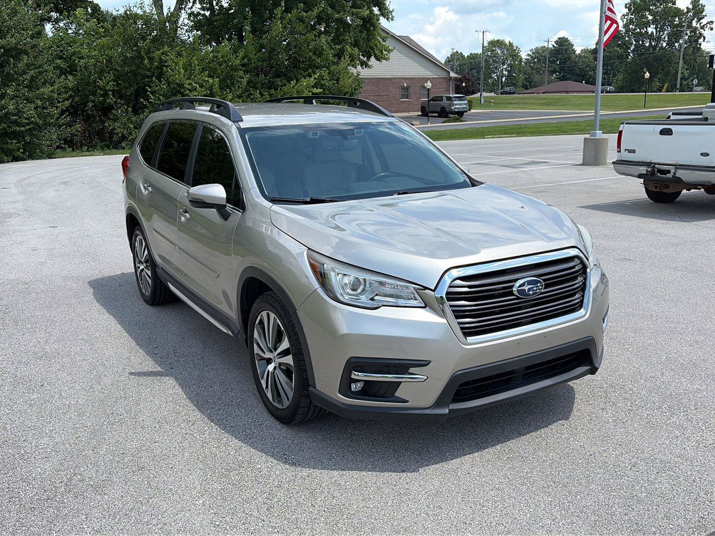 Used 2019 Subaru Ascent Limited AWD/4WD image 5