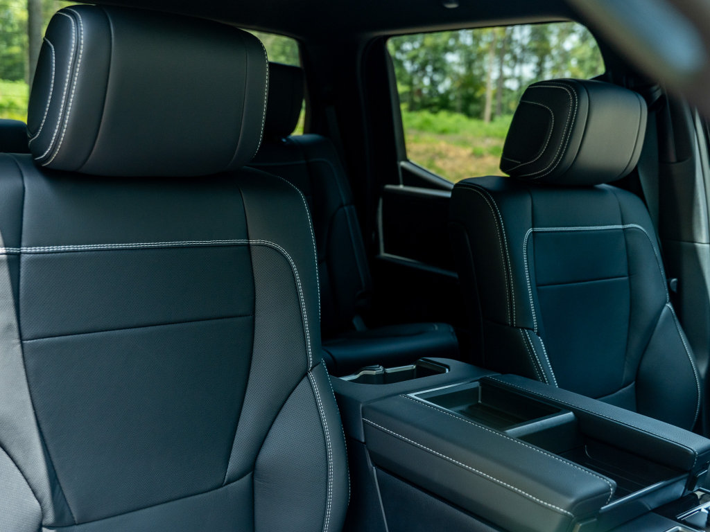 New 2026 Toyota Tundra Limited AWD/4WD image 18
