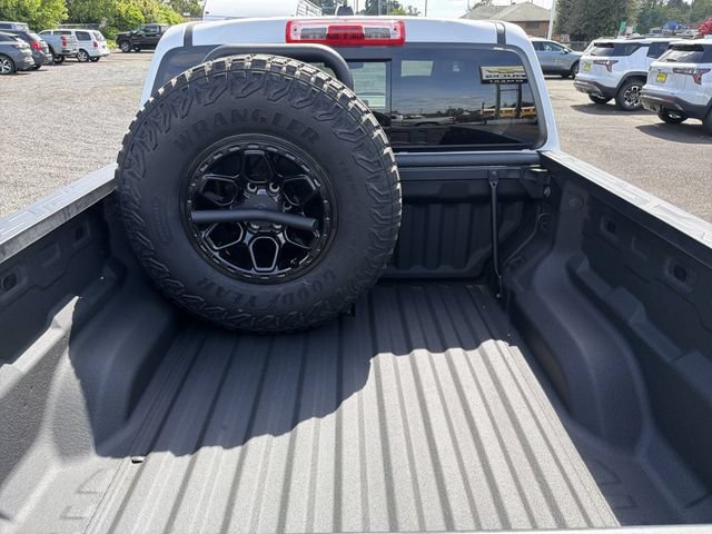 Certified 2025 Chevrolet Colorado ZR2 w/ ZR2 Bison Edition AWD/4WD image 5