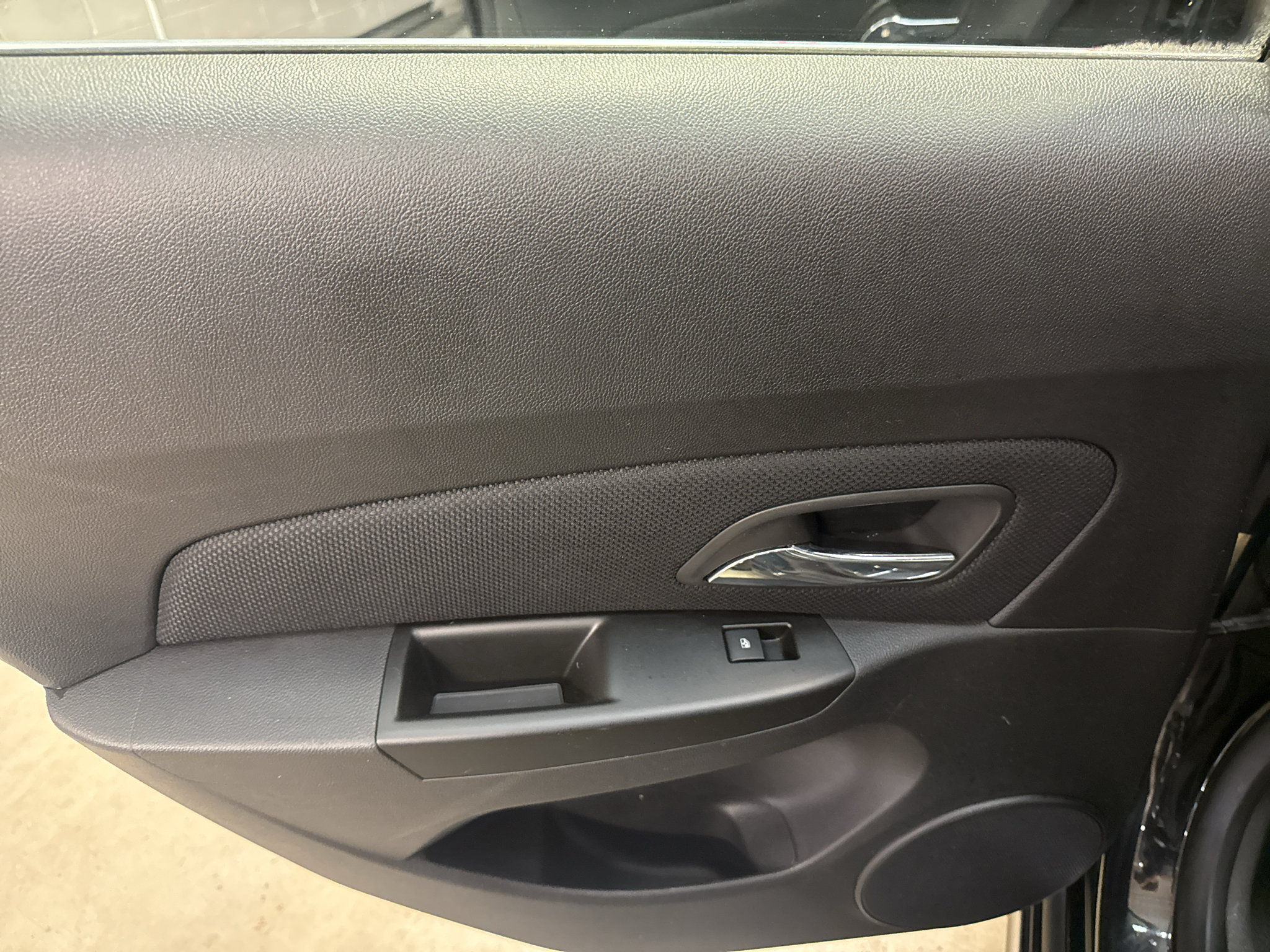 Used 2014 Chevrolet Cruze LT w/ RS Package FWD image 20