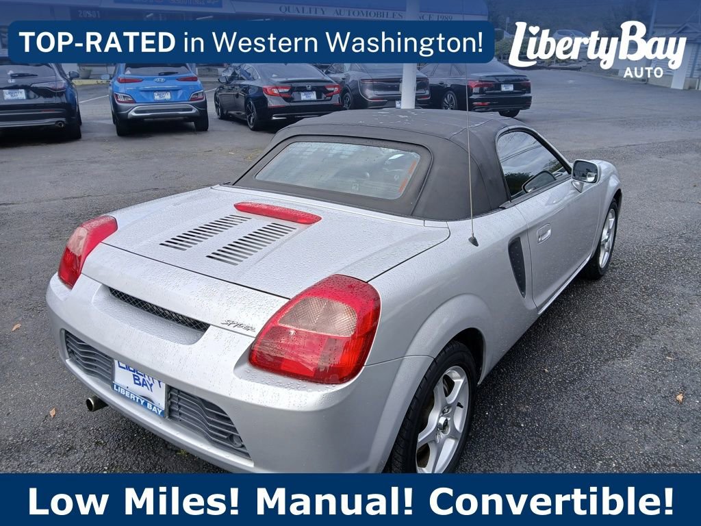 Used 2000 Toyota MR2 image 7