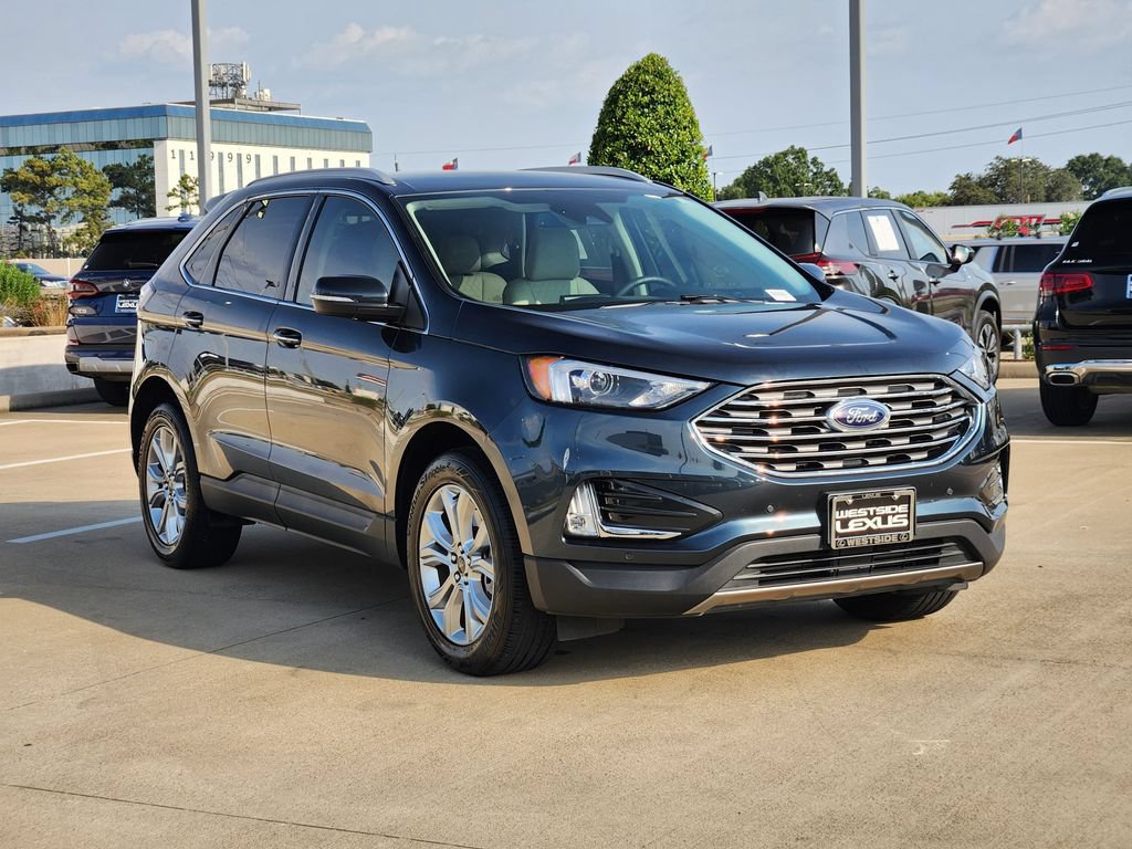 Used 2024 Ford Edge Titanium AWD/4WD image 3