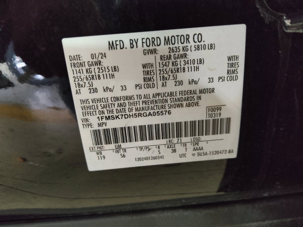 Used 2024 Ford Explorer XLT w/ Equipment Group 202A RWD image 33