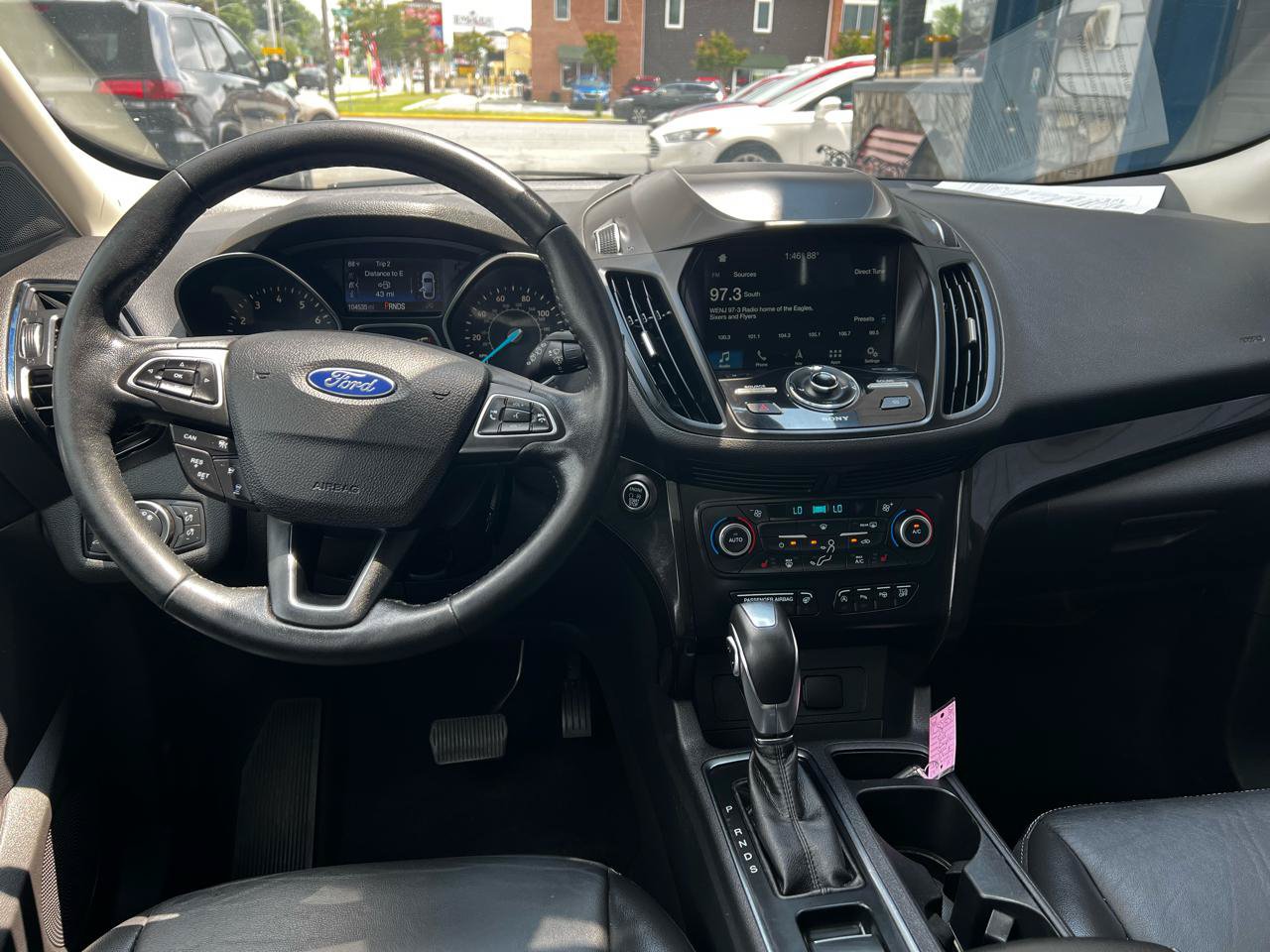 Used 2019 Ford Escape Titanium AWD/4WD image 9