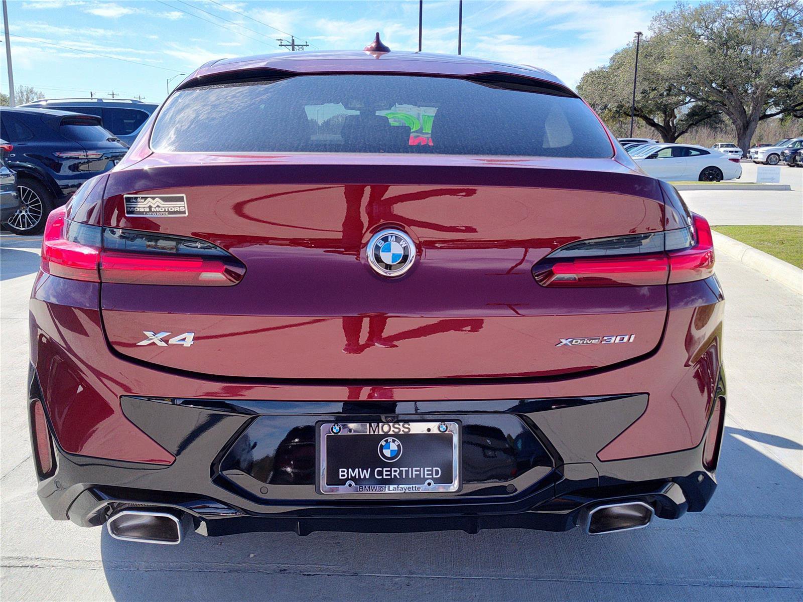 Certified 2025 BMW X4 xDrive30i image 5