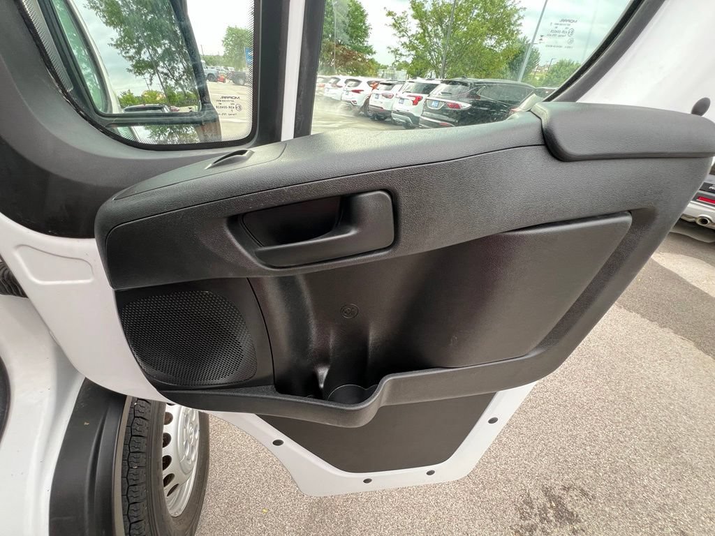 Used 2026 RAM ProMaster 2500 w/ Convenience Group FWD image 22