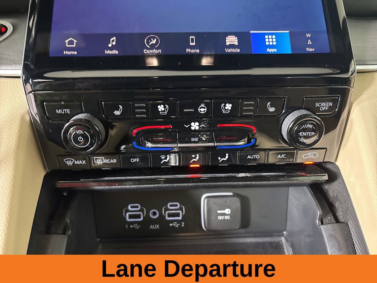 Used 2024 Jeep Grand Cherokee L Limited w/ Luxury Tech Group II image 18