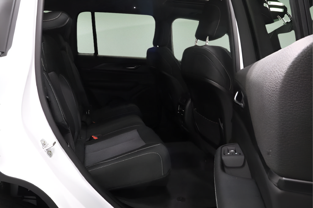 New 2026 Jeep Grand Cherokee Laredo X AWD/4WD image 19