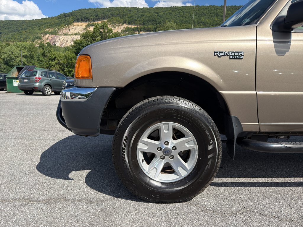 Used 2004 Ford Ranger 4x4 SuperCab image 9