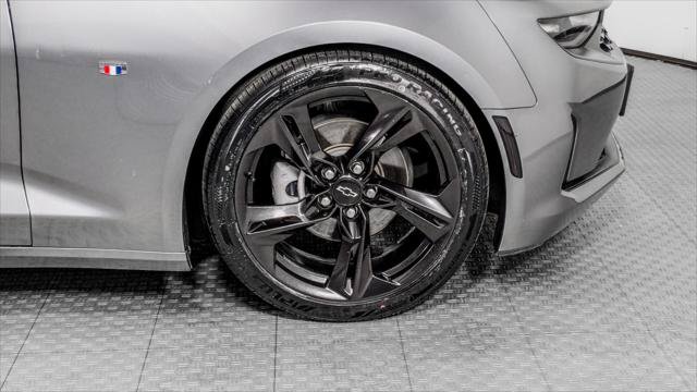Used 2022 Chevrolet Camaro LT RWD image 28