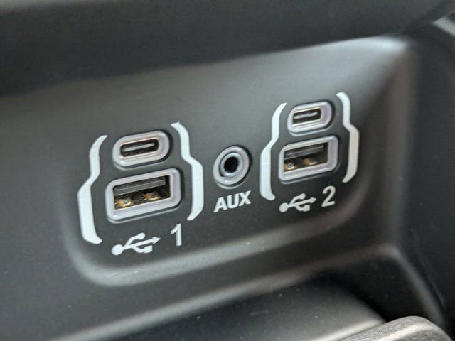 Used 2024 RAM 2500 Limited AWD/4WD image 18