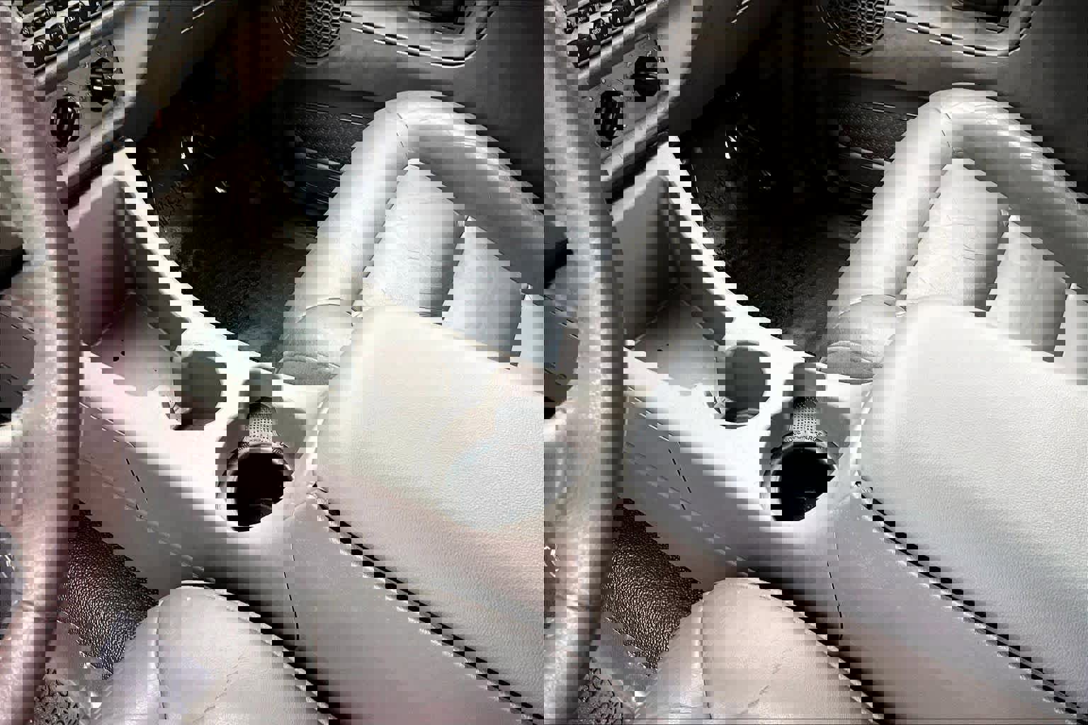 Used 2002 Ford Explorer Sport Trac 2WD image 16