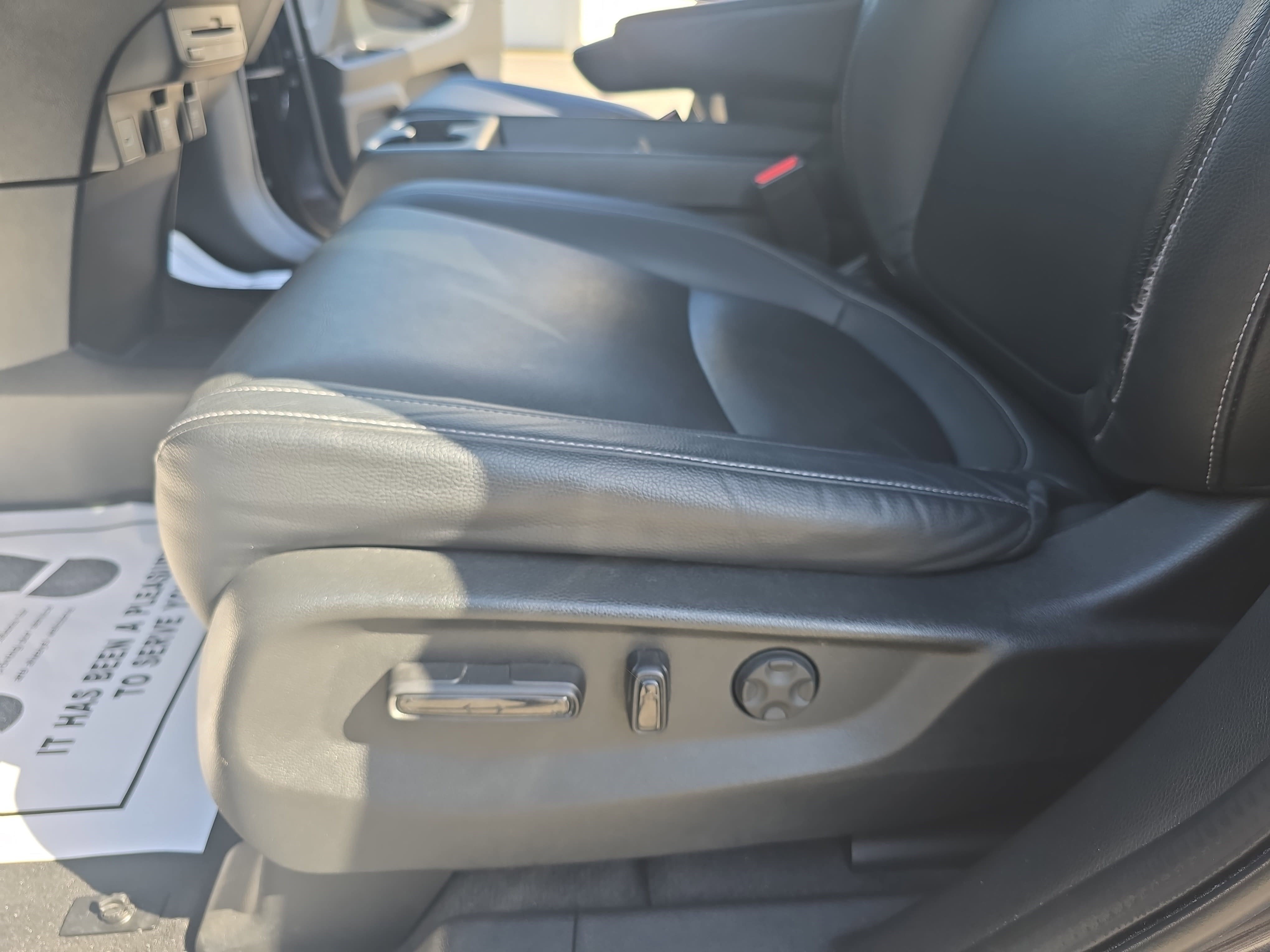 Used 2023 Honda Odyssey Touring image 31
