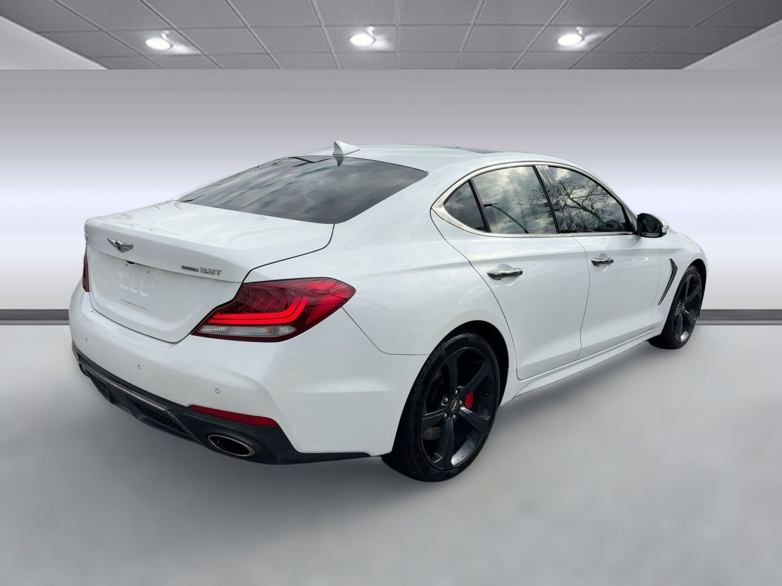 Used 2021 Genesis G70 3.3T w/ Sport Package image 8