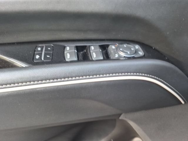 Certified 2022 Cadillac Escalade Luxury AWD/4WD image 15