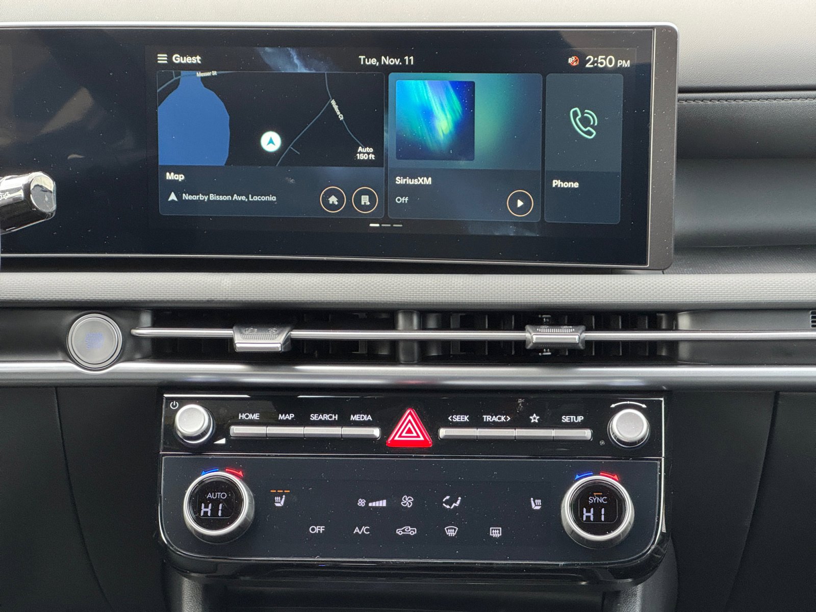 New 2025 Hyundai Santa Cruz XRT image 11