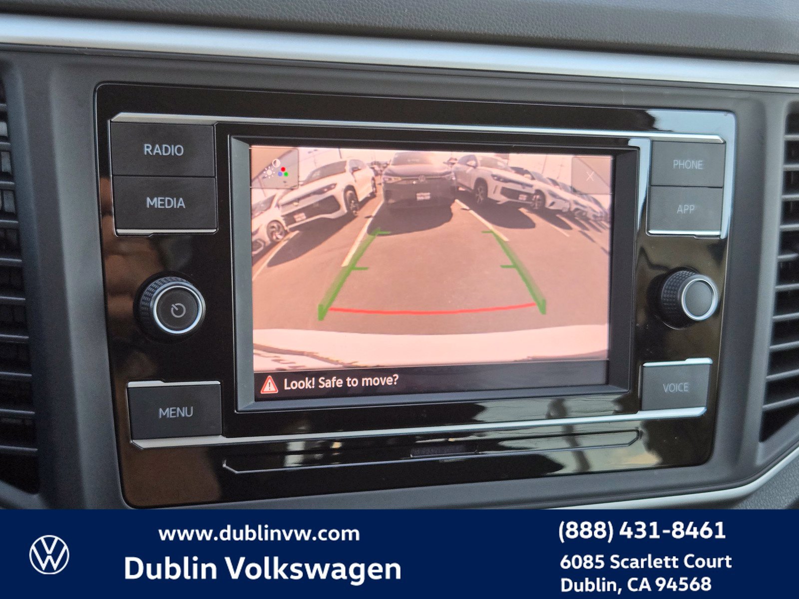 Certified 2023 Volkswagen Atlas SE FWD image 16