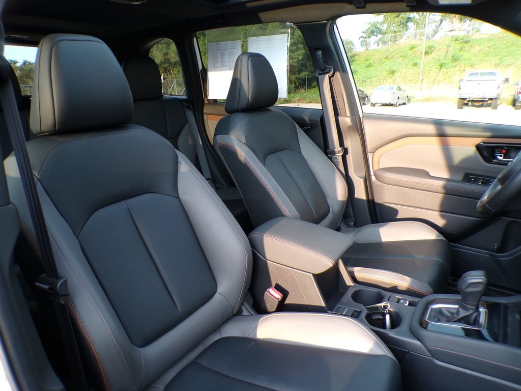 Used 2025 Subaru Forester Sport AWD/4WD image 13