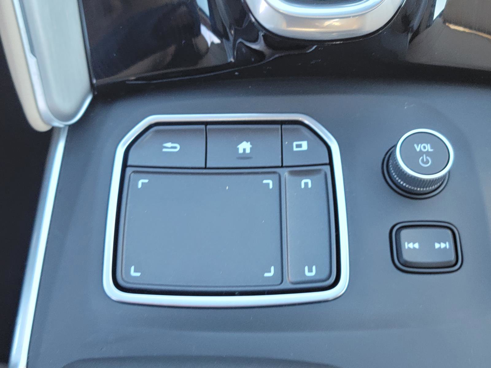 Certified 2025 Acura TLX w/ Technology Package image 28