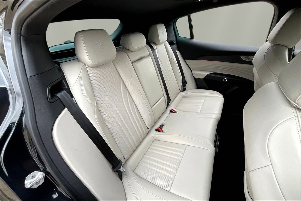 Used 2023 Maserati Grecale Modena image 25