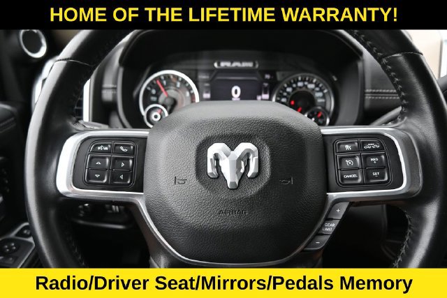Used 2022 RAM 3500 Laramie RWD image 31