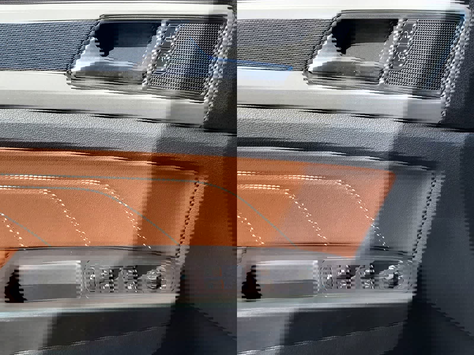 Used 2021 Volkswagen Atlas SE image 13